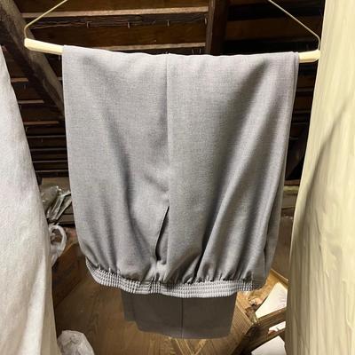 LOT 148: Vintage Women’s Alfred Dunner Petite Clothing