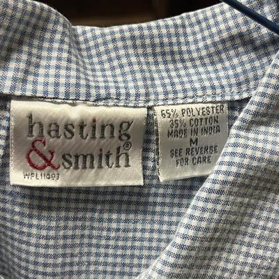 LOT 150: Vintage Women’s Petite Shirts - Hasting & Smith and more!