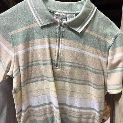 LOT 150: Vintage Women’s Petite Shirts - Hasting & Smith and more!