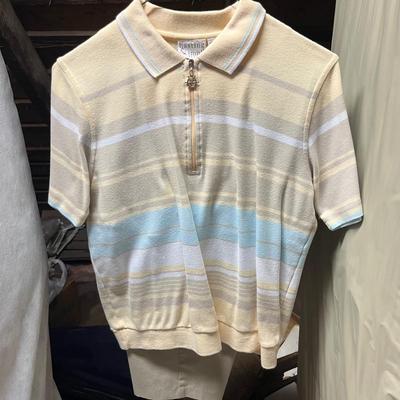 LOT 150: Vintage Women’s Petite Shirts - Hasting & Smith and more!