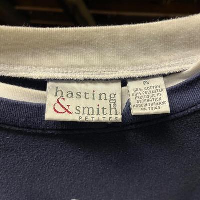 LOT 150: Vintage Women’s Petite Shirts - Hasting & Smith and more!