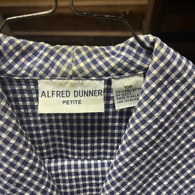 LOT 151: Vintage Alfred Dunner Petite Women’s Clothing