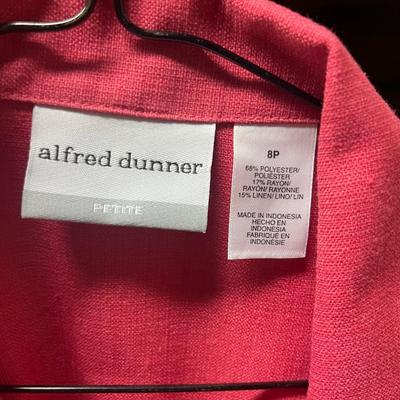 LOT 151: Vintage Alfred Dunner Petite Women’s Clothing