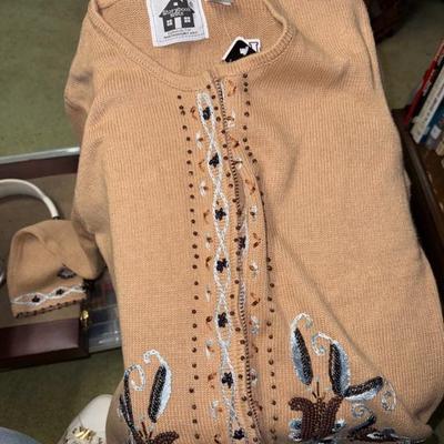 Sale Photo Thumbnail #261