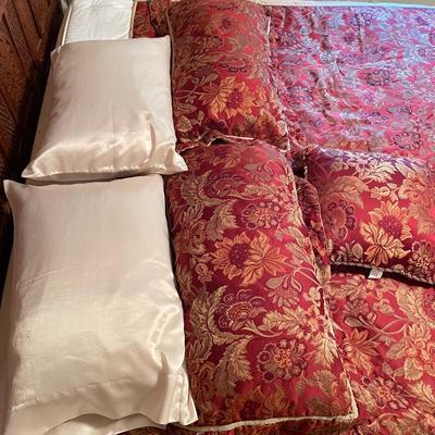 Down Topper, King Bedding by Lenox & More (BGB-SS)