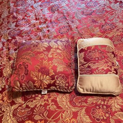 Down Topper, King Bedding by Lenox & More (BGB-SS)