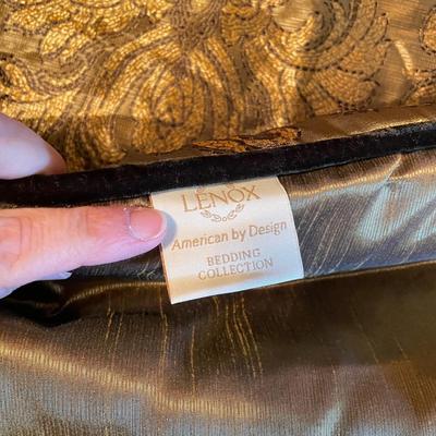Down Topper, King Bedding by Lenox & More (BGB-SS)