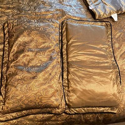 Down Topper, King Bedding by Lenox & More (BGB-SS)