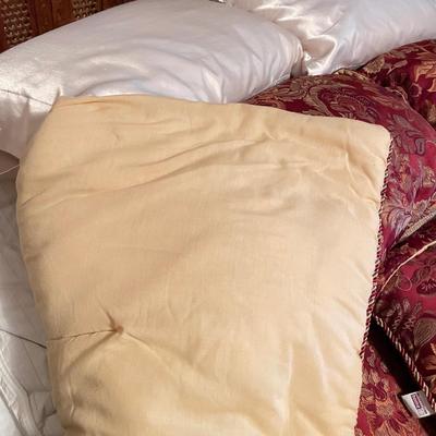 Down Topper, King Bedding by Lenox & More (BGB-SS)