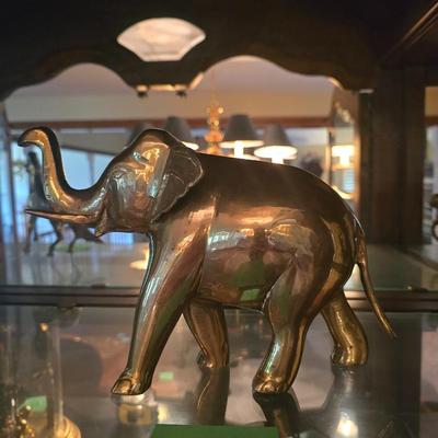 Brass elephant