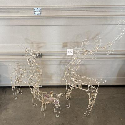 Deer Yard Set