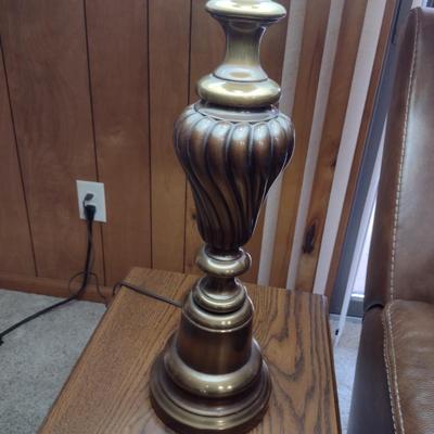 Metal Post Table Top Lamp with Shade- Approx 31 1/2" Tall