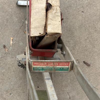 Precision Garden Seeder