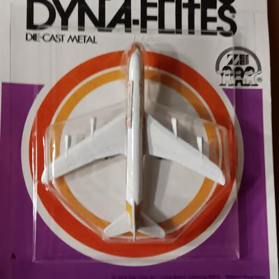 1976 DYNA FLITES DIE-CAST MODEL PLANES