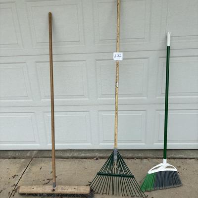 Clean Up Lot