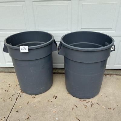 Rubbermaid Brute Trash Cans