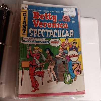 ARCHIE COMIC BOOKS