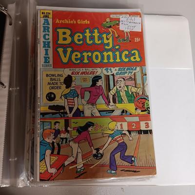 ARCHIE COMIC BOOKS