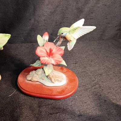 HUMMINGBIRD DECOR
