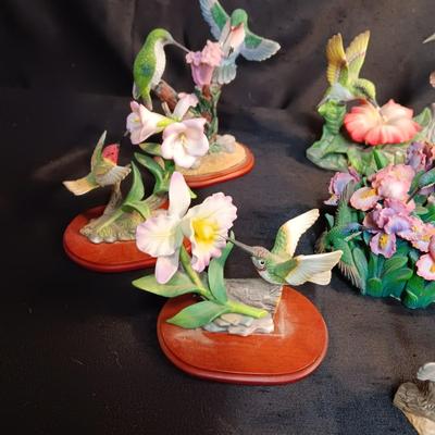 HUMMINGBIRD DECOR