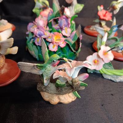 HUMMINGBIRD DECOR