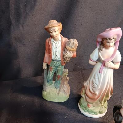 VICTORIAN STYLE FIGURINES