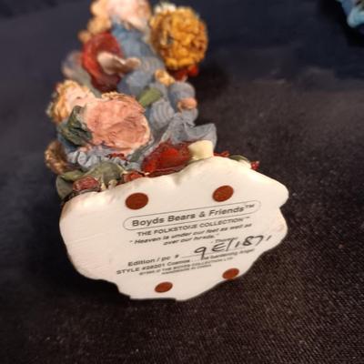 NOAH'S ARK AND LADY IN A FANCY DRESS MUSIC BOXES PLUS AN ASSORTMENT OF FIGURINES