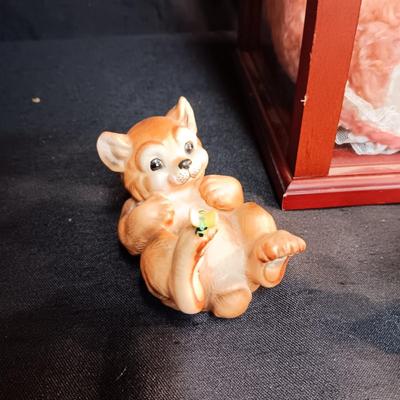 HAND-CRAFTED TEDDY BEAR IN A DISPLAY CASE PLUS SEVERAL CRITTERS