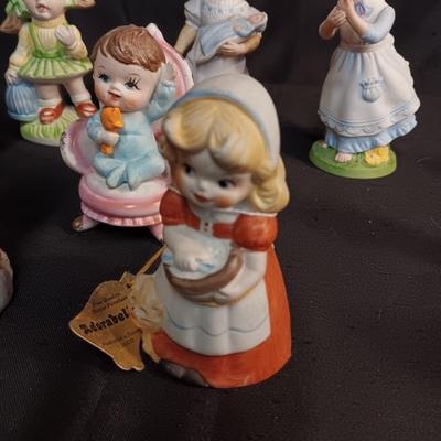 A VARIETY OF FIGURINES