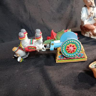 HOUSE OF LLOYDS HORSE AND CART, SMALL NORITAKE BASKETS AND MORE