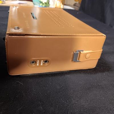 TRANCEL TRANSISTOR 10 RADIO IN A LEATHER CASE