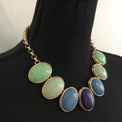 Talbots vintage stone statement necklace