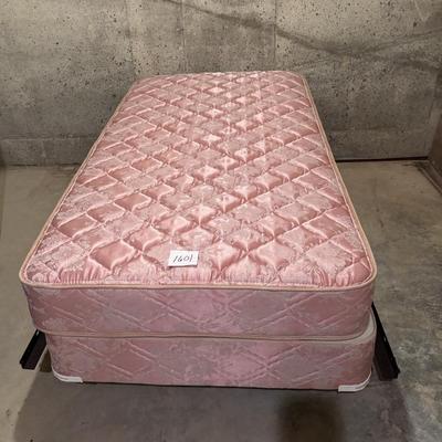 Bedframe