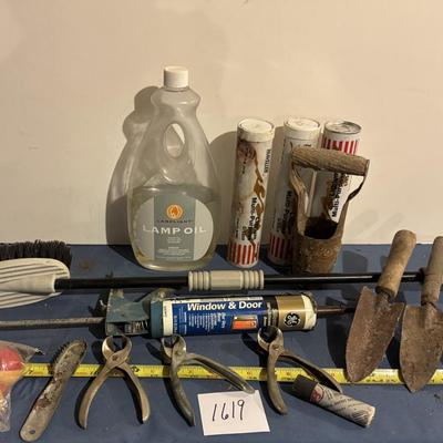 Garage Lot