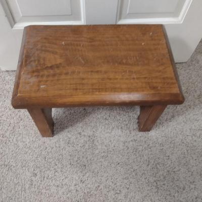 Wooden Foot/Step Stool- Approx 15" x 10" x 11 1/2" Tall