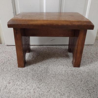 Wooden Foot/Step Stool- Approx 15" x 10" x 11 1/2" Tall