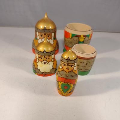 Russian Nesting Dolls (#2)