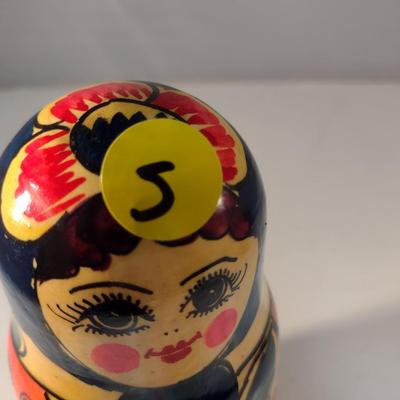 Russian Nesting Dolls (#5)