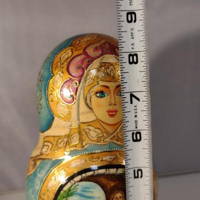 Russian Nesting Dolls (#8)