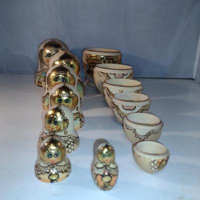Russian Nesting Dolls (#10)