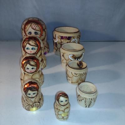 Russian Nesting Dolls (#11)
