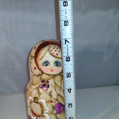Russian Nesting Dolls (#11)