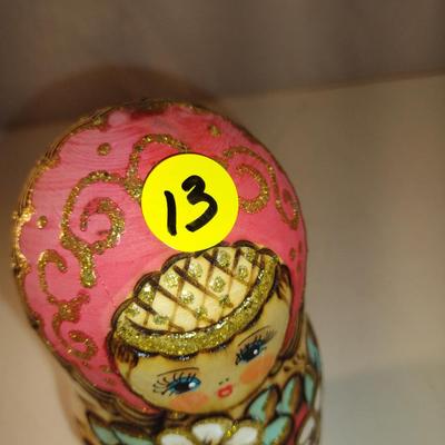 Russian Nesting Dolls (#13)