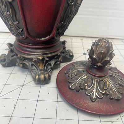 Baroque-Style Decorative Lidded Urn