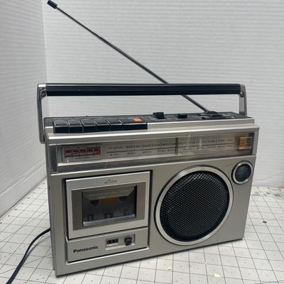 Vintage Panasonic Radio Boombox Recorder