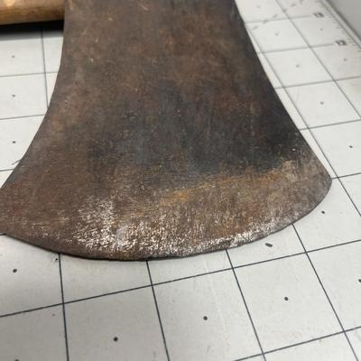 Sale Photo Thumbnail #618: It Used to Chopping Tasks and Outdoor Use.