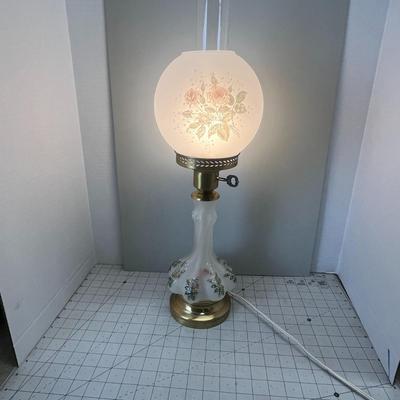 Vintage Floral Hurricane Table Lamp