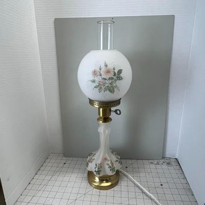 Vintage Floral Hurricane Table Lamp