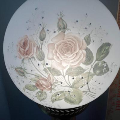 Vintage Floral Hurricane Table Lamp