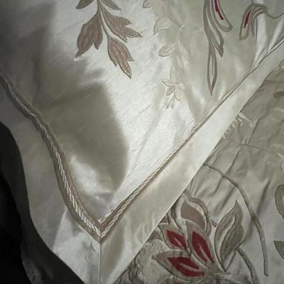 Martha Stewart Duvet Cover and Pillow Shames